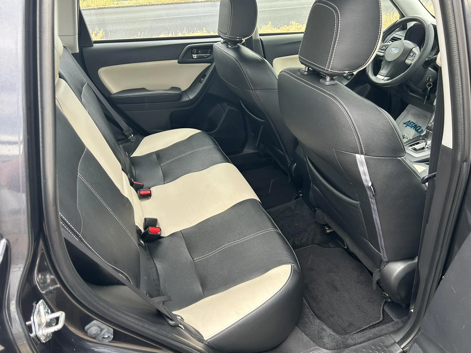 Subaru Forester 2.0 4X4, снимка 10 - Автомобили и джипове - 54616821