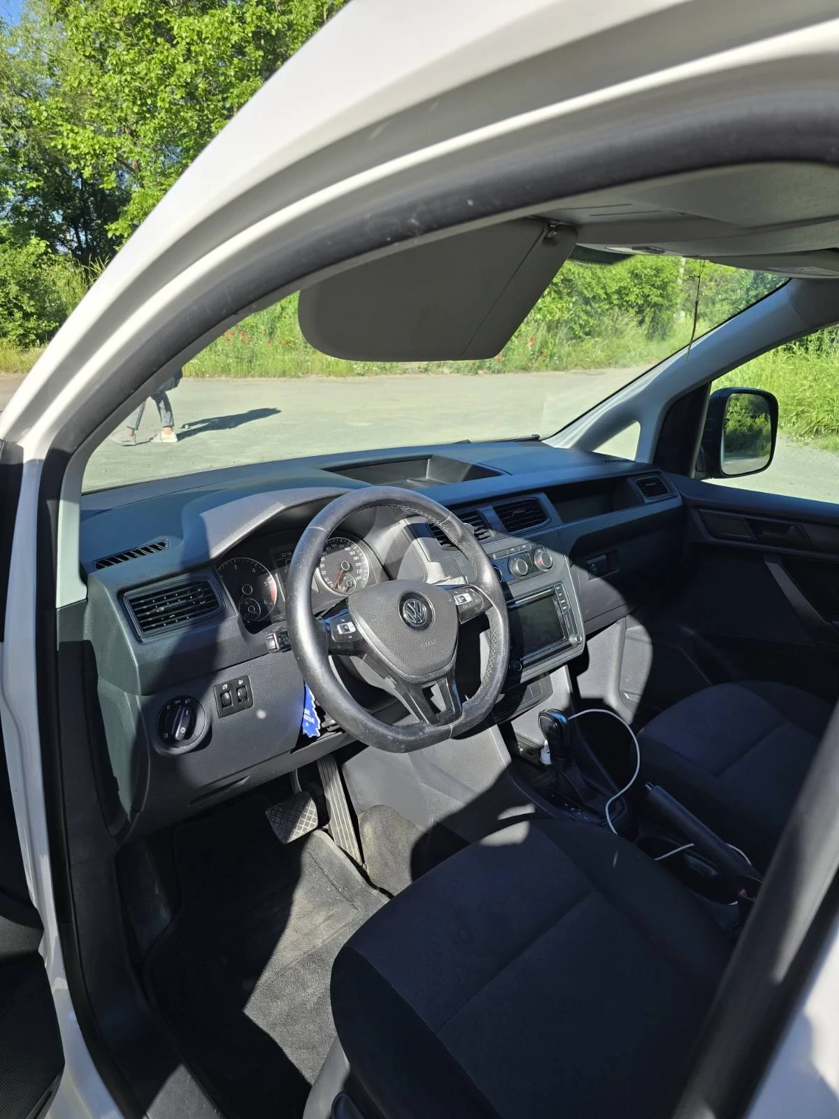 VW Caddy НОВ ВНОС, снимка 11 - Автомобили и джипове - 54681316