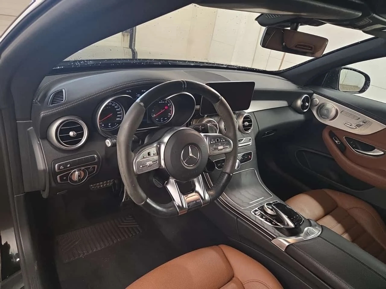 Mercedes-Benz C 43 AMG CABRIO| BURMESTER| ОБДУХВАНЕ| ПАНО| 360| 2 КЛЮЧА| , снимка 9 - Автомобили и джипове - 55062950
