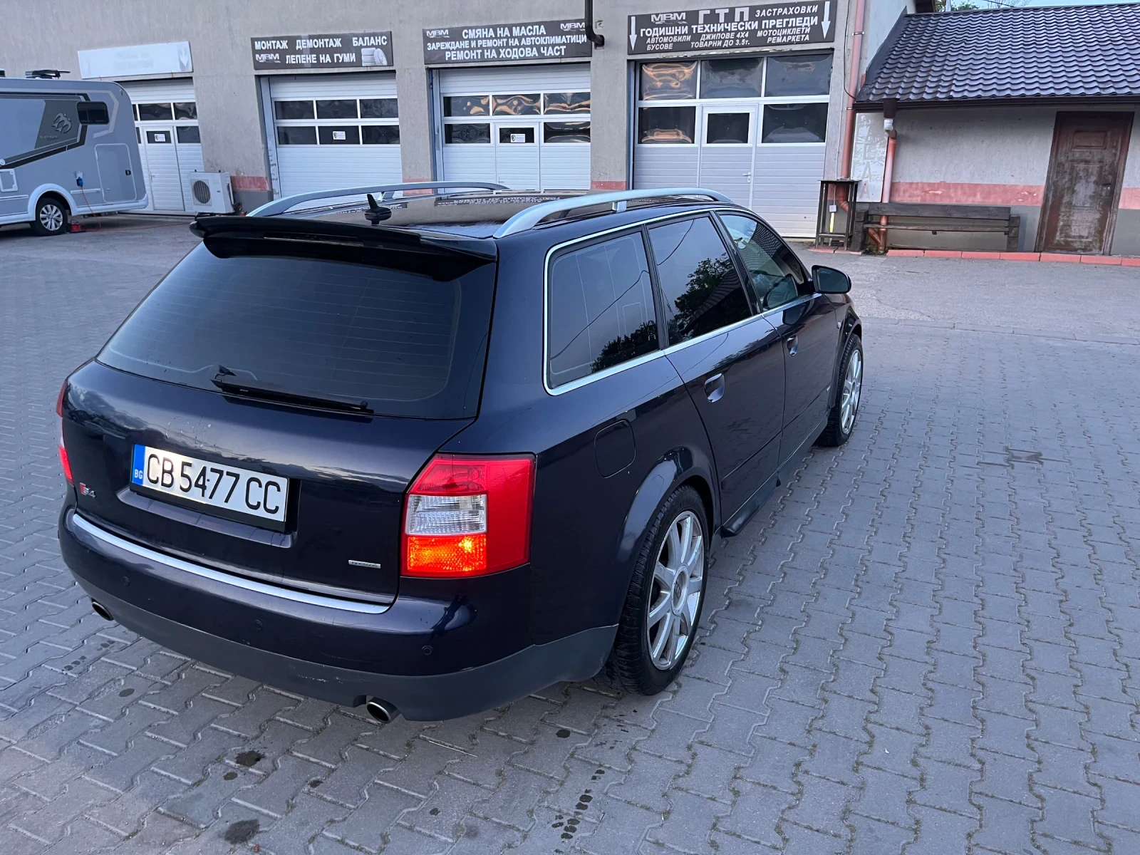 Audi A4 3.0, снимка 2 - Автомобили и джипове - 55321743