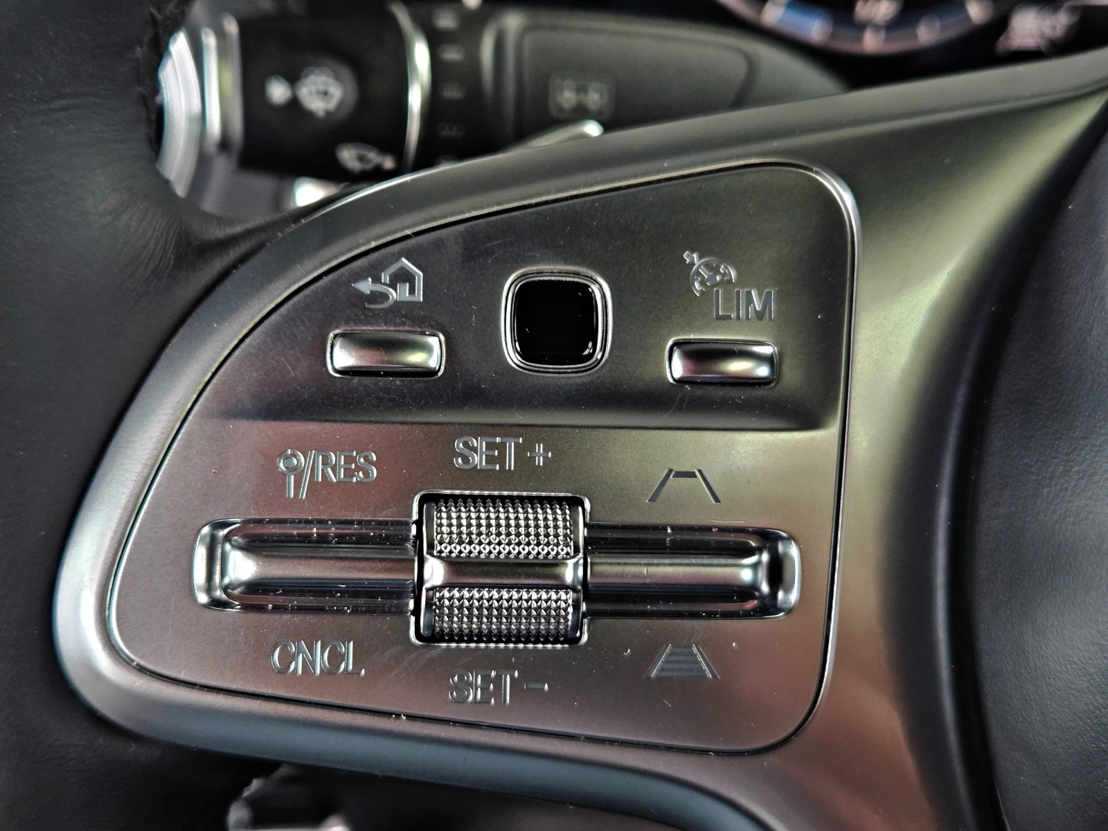 Mercedes-Benz S 350 L/AMG/4M/PANO/DISTR/360CAMERA/BURMESTER/�����/���� | Mobile.bg � ����������� 11