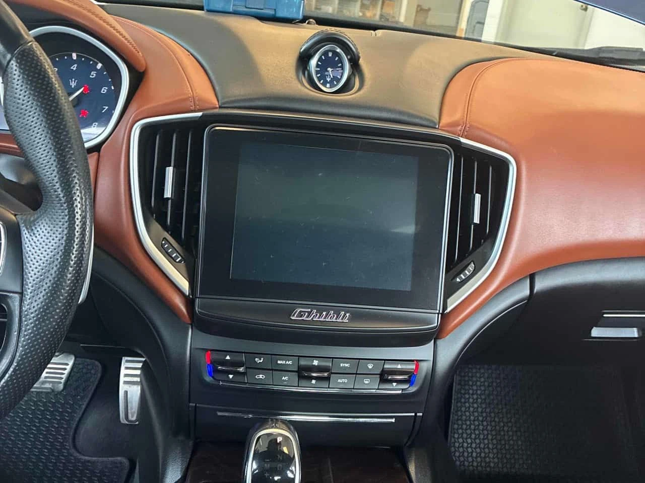 Maserati Ghibli  S Q4 GRANSPORT / БЕЗ ПЪРВОНАЧАЛНА ВНОСК, снимка 10 - Автомобили и джипове - 55472250