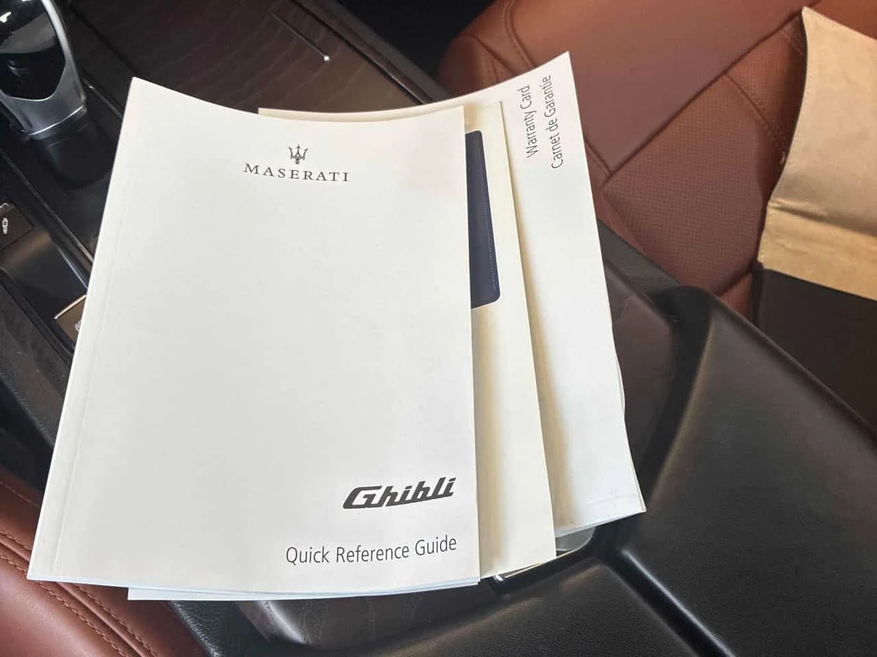 Maserati Ghibli  S Q4 GRANSPORT / БЕЗ ПЪРВОНАЧАЛНА ВНОСК, снимка 12 - Автомобили и джипове - 55472250