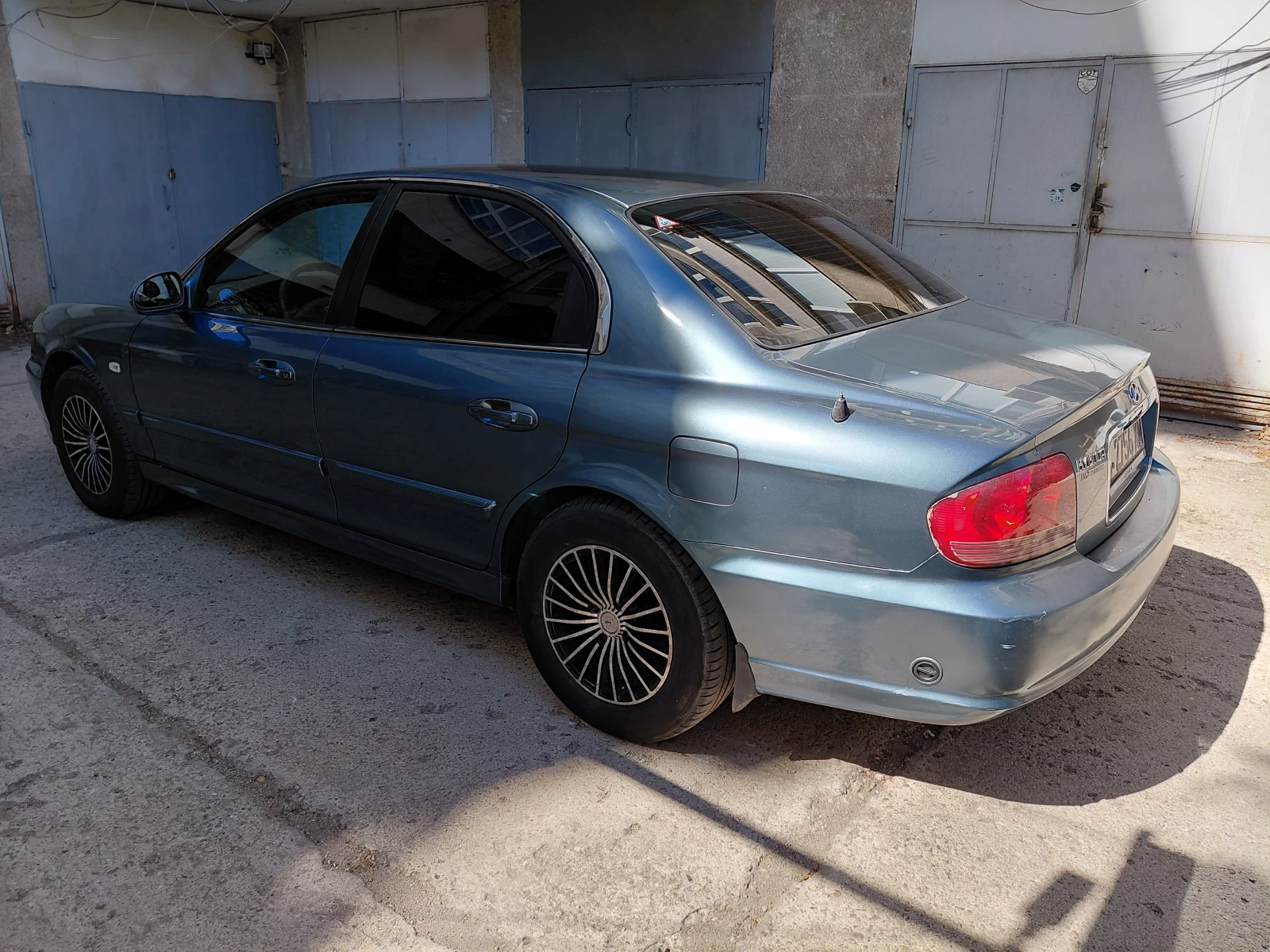 Hyundai Sonata 2.0i 131kc LPG , снимка 3 - Автомобили и джипове - 55559887