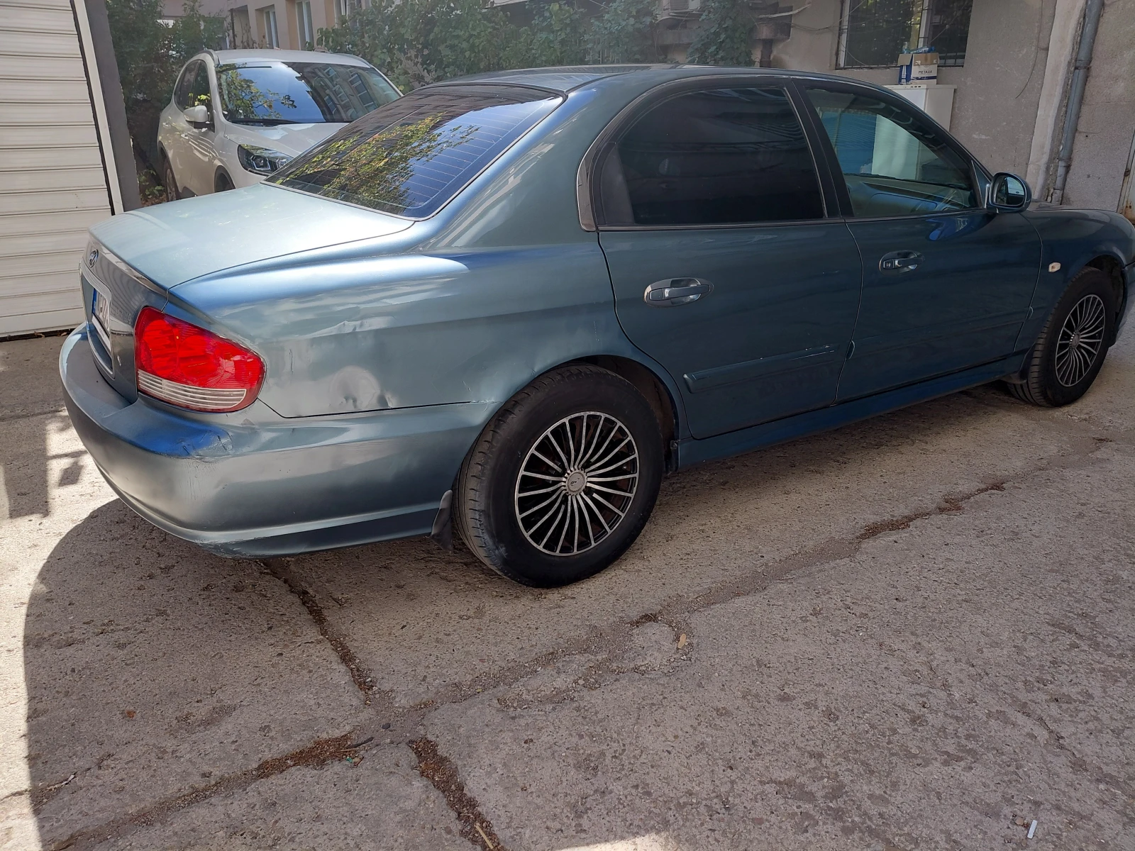 Hyundai Sonata 2.0i 131kc LPG , снимка 2 - Автомобили и джипове - 55559887