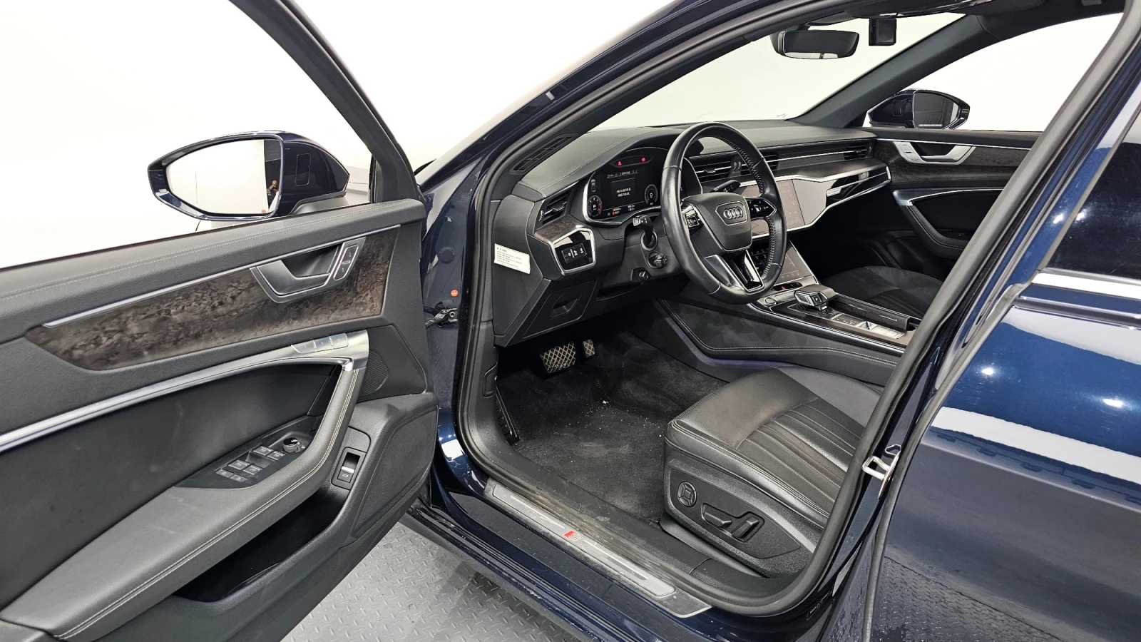 Audi A6 45 TDI Quattro Premium | HUD | 360  | Ventilated S, снимка 8 - Автомобили и джипове - 55728237