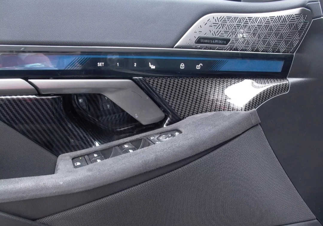 BMW i5  M60 xDrive M Sportpackage Pro, снимка 10 - Автомобили и джипове - 55782450