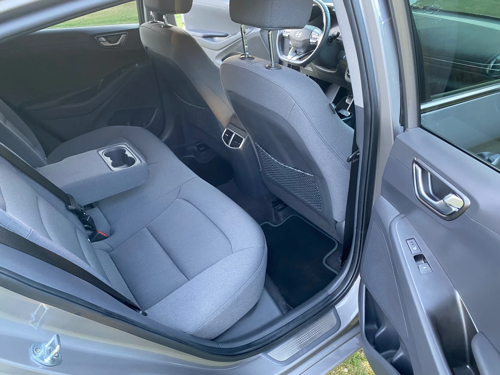 Hyundai Ioniq НОВ ВНОС-ГЕРМАНИЯ, ТОП СЪСТОЯНИЕ, снимка 13 - Автомобили и джипове - 56241746