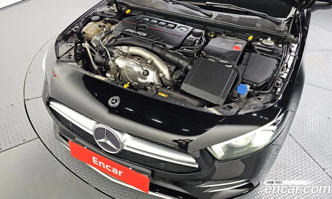 Mercedes-Benz A 35 4MATIC, снимка 6 - Автомобили и джипове - 56276912