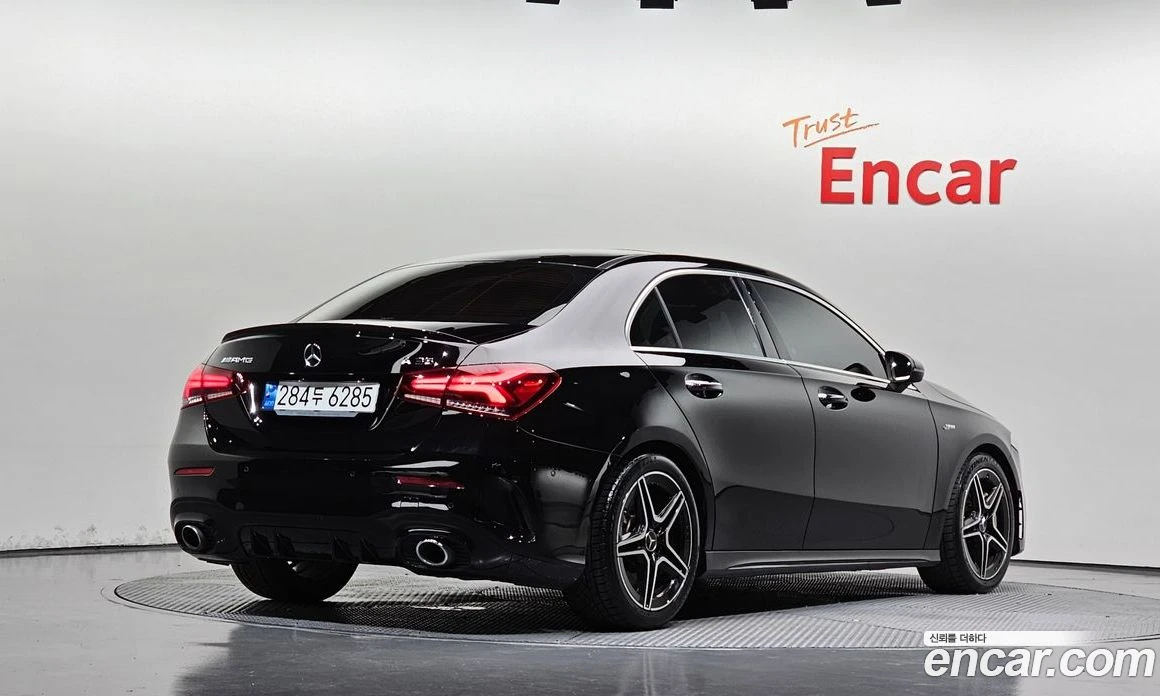 Mercedes-Benz A 35 4MATIC, снимка 2 - Автомобили и джипове - 56276912