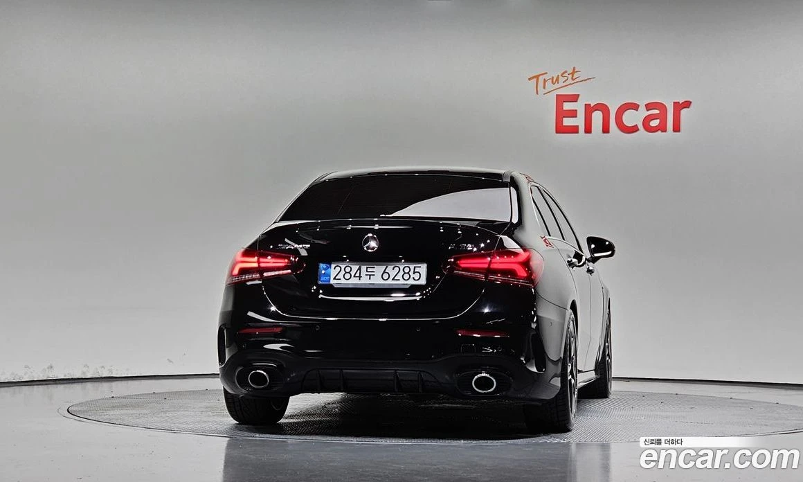 Mercedes-Benz A 35 4MATIC, снимка 4 - Автомобили и джипове - 56276912