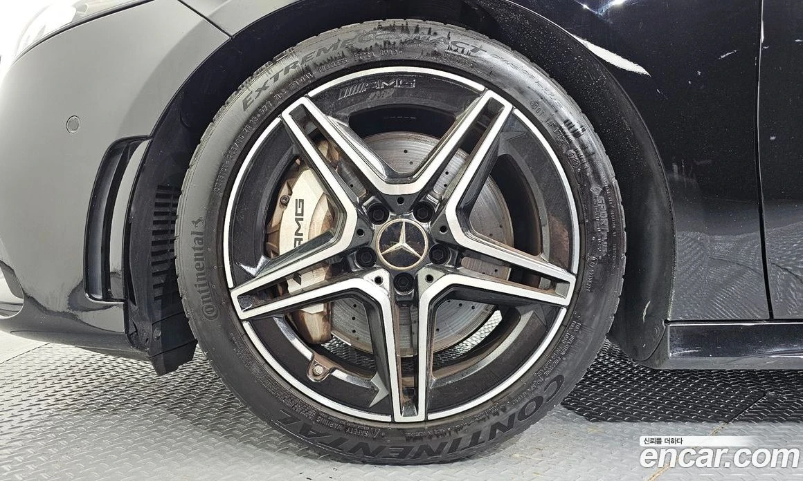 Mercedes-Benz A 35 4MATIC, снимка 5 - Автомобили и джипове - 56276912
