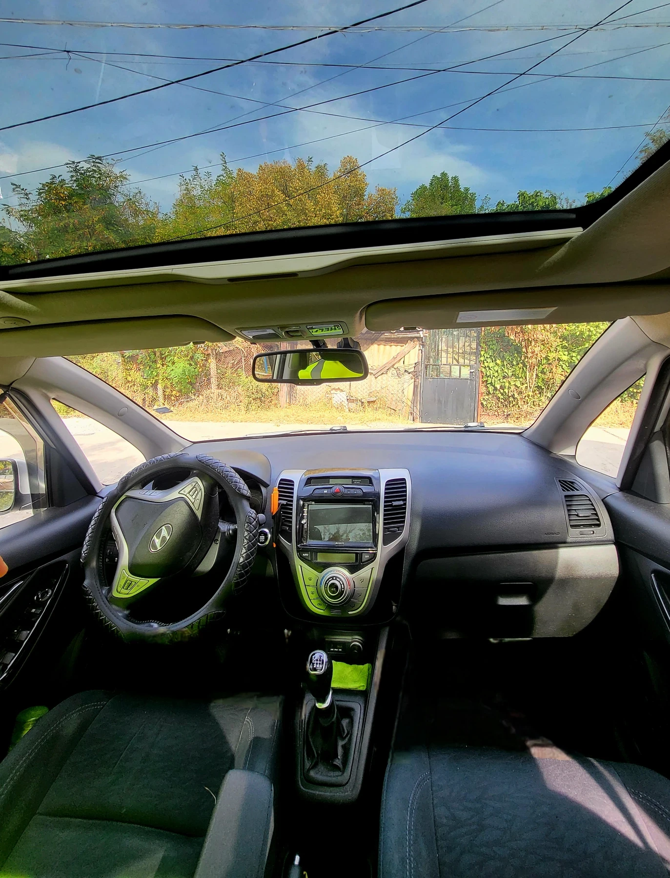 Hyundai Ix20, снимка 4 - Автомобили и джипове - 56460524