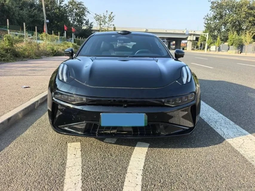 Zeekr 001  ���� �� ��������  | Mobile.bg � ����������� 2