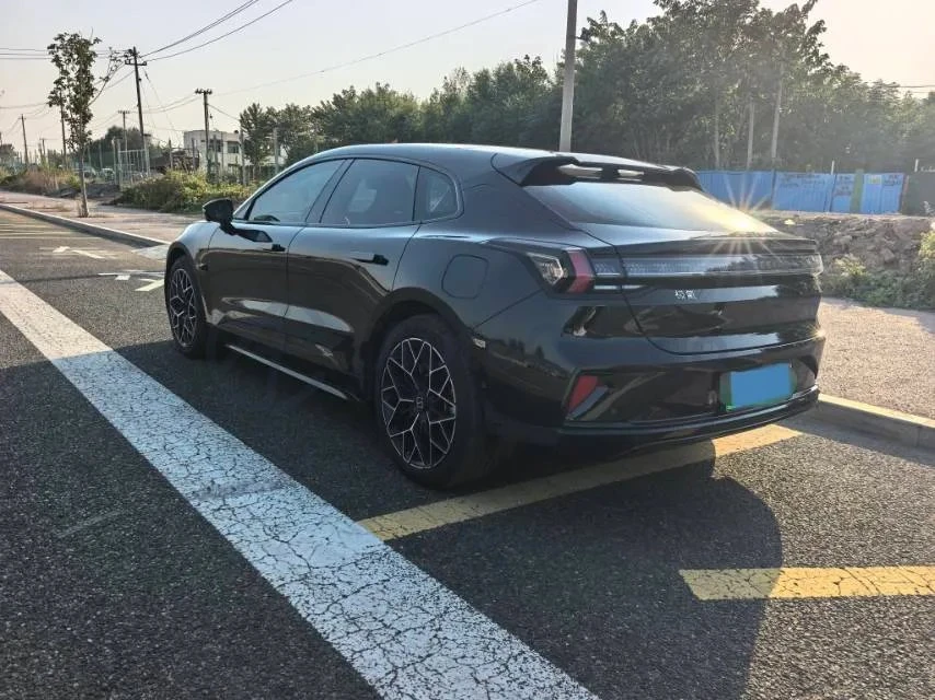 Zeekr 001  ���� �� ��������  | Mobile.bg � ����������� 6