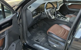 VW Touareg Ексклузивен автомобил; Пробегът е 100% реален!, снимка 8