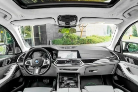 BMW X7 5.0i* X-DRIVE* 7-SEAT* PANORAMA* SKY ROOF* B&W, снимка 13