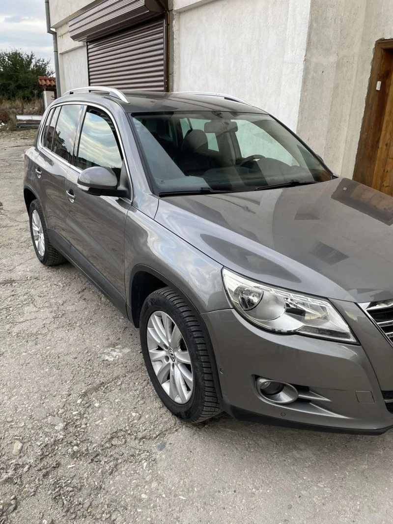 VW Tiguan, снимка 1 - Автомобили и джипове - 47799931