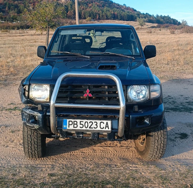 Mitsubishi Pajero, снимка 2 - Автомобили и джипове - 47345963