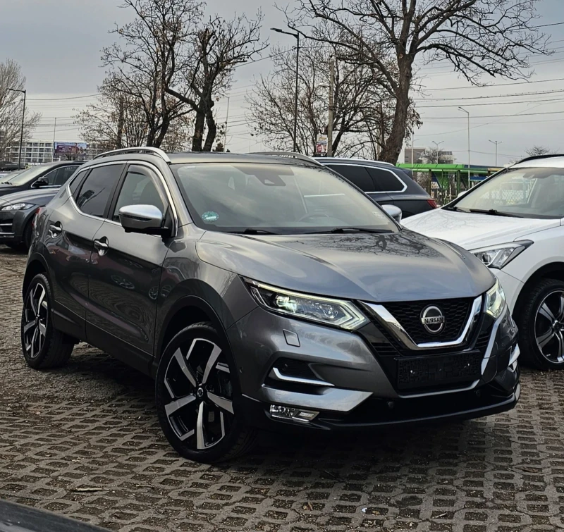 Nissan Qashqai 1.3 DIG-T Tekna + 360 Камери Keyless Панорама, снимка 3 - Автомобили и джипове - 48949189