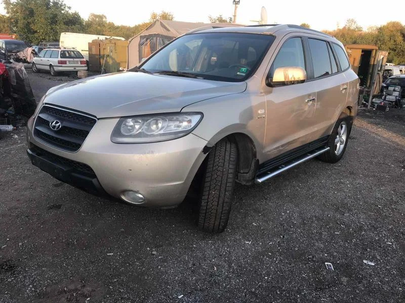 Hyundai Santa fe 2.2CRDi,155кс.4WD, 7 местна, снимка 2 - Автомобили и джипове - 26773964