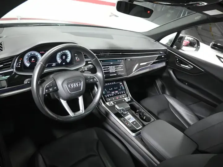 Audi Q7 Progressiv * S-Line * БЕЗ ИНЦ * 360CAM * ОБДУХВАНЕ, снимка 9 - Автомобили и джипове - 54995680
