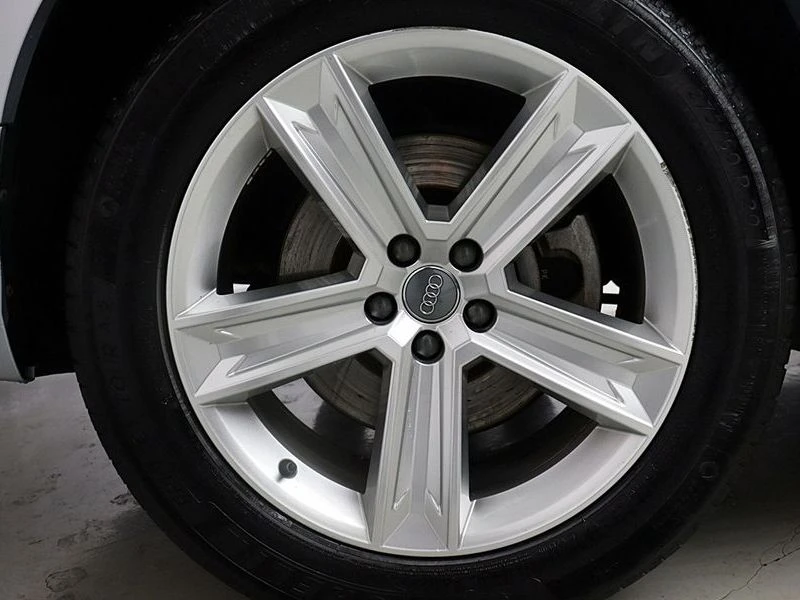 Audi Q8 45 TDI Quattro Premium| 231к.с.| ВКЛ.ТЕХНОТЕСТ, снимка 7 - Автомобили и джипове - 55298999
