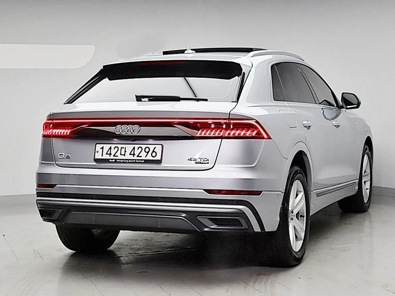 Audi Q8 45 TDI Quattro Premium| 231к.с.| ВКЛ.ТЕХНОТЕСТ, снимка 2 - Автомобили и джипове - 55298999