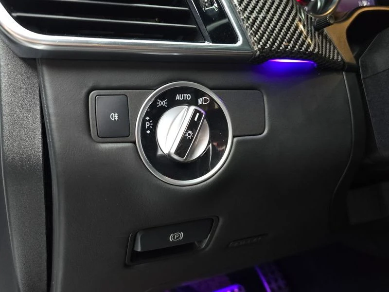 Mercedes-Benz GLE 4MATIC* HARMAN KARDON* DISTRONIC* 360* PANO* , снимка 17 - Автомобили и джипове - 55336454