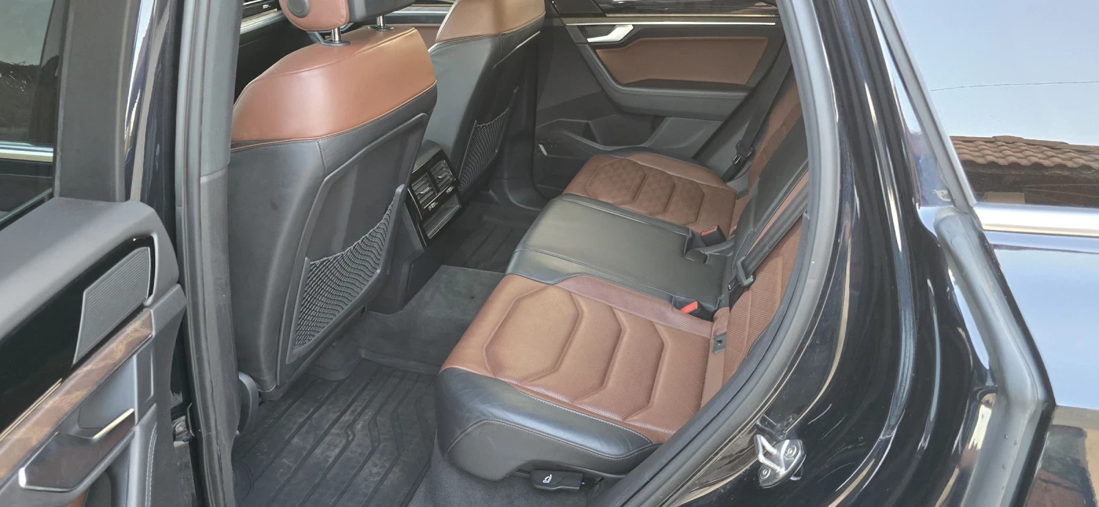 VW Touareg 2020, дигитал, 286к.с въздушно окачване  - изображение 8