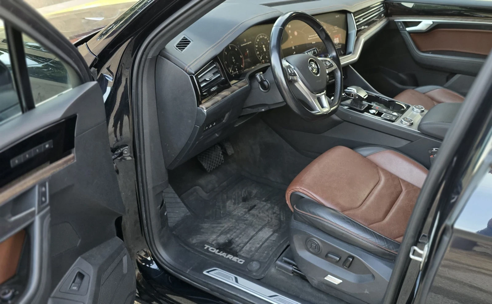 VW Touareg 2020, дигитал, 286к.с въздушно окачване  - изображение 7