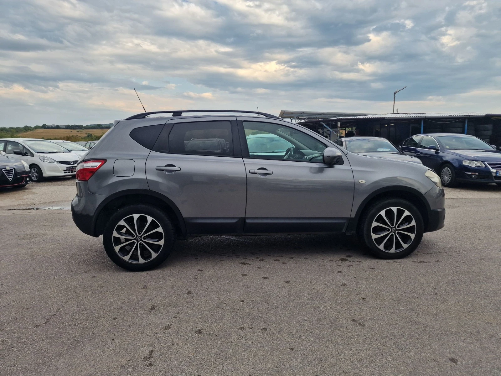 Nissan Qashqai 1.6dci FACE* ПАНОРАМА  - изображение 8