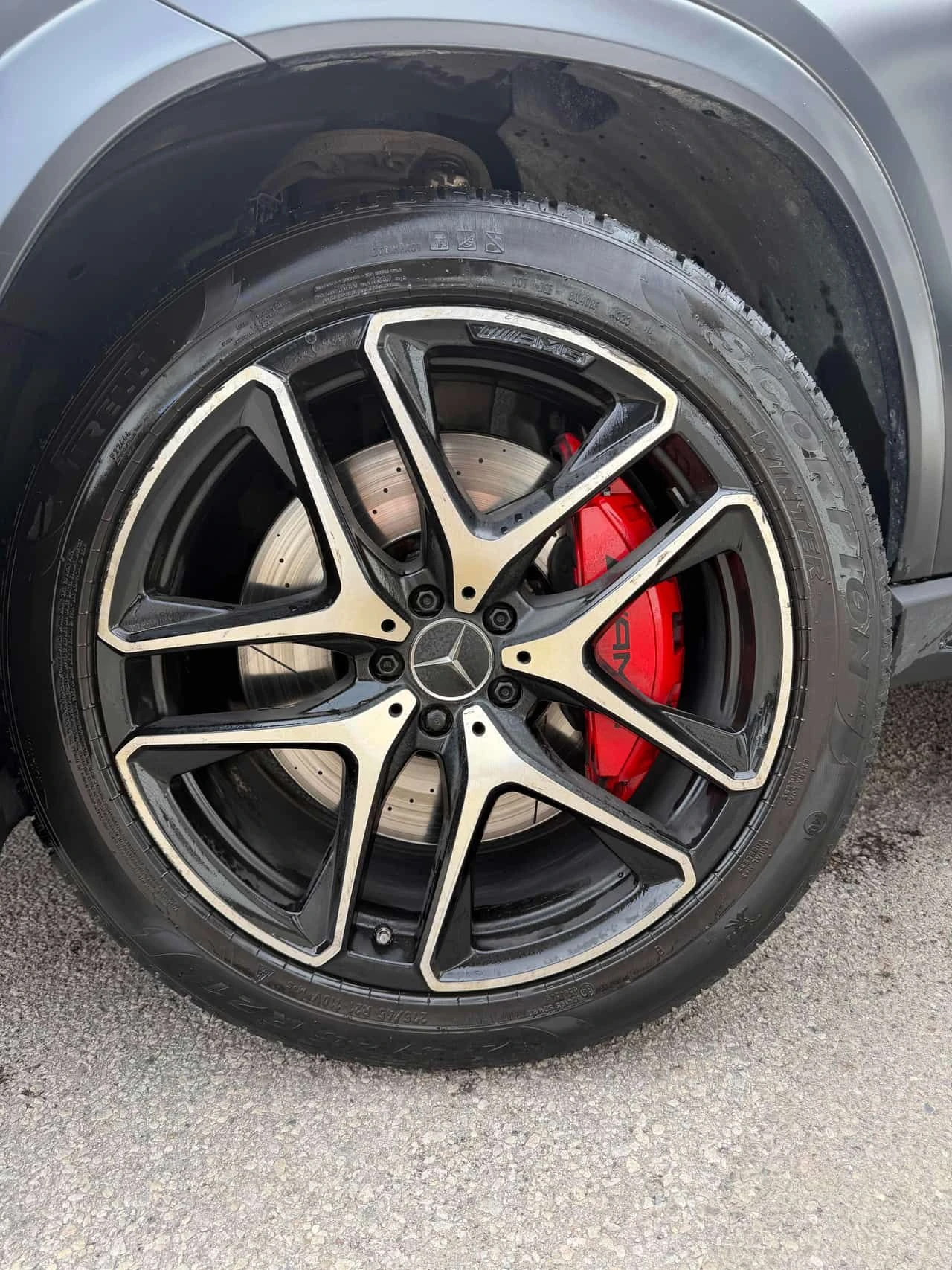 Mercedes-Benz GLE 63 S AMG * MATTE BLACK* 360* ДИСТРОНИК* CARBON* NAPPA, снимка 7 - Автомобили и джипове - 53966123