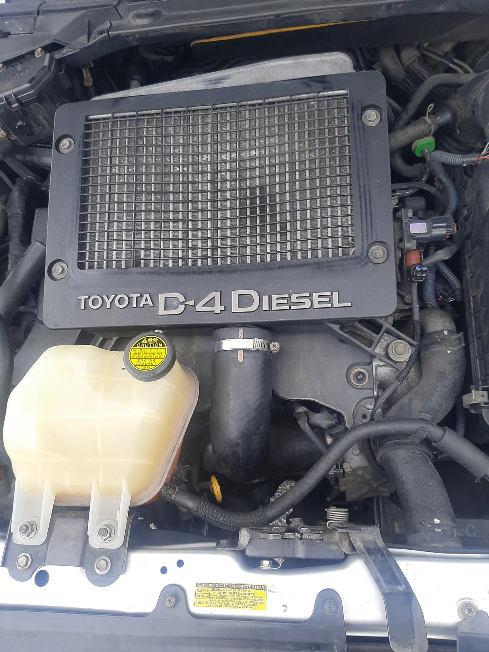 Toyota Rav4 2, 0 д4д, снимка 2 - Автомобили и джипове - 54114598