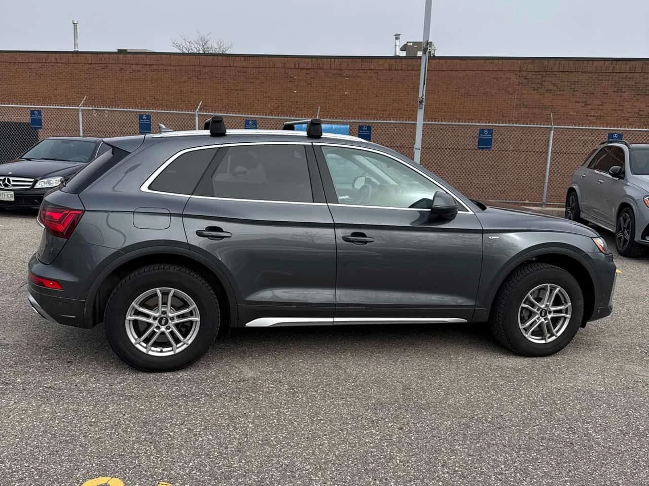 Audi Q5 Progressiv/ПАНОРАМА/ДИСТРОНИК, снимка 4 - Автомобили и джипове - 54319691