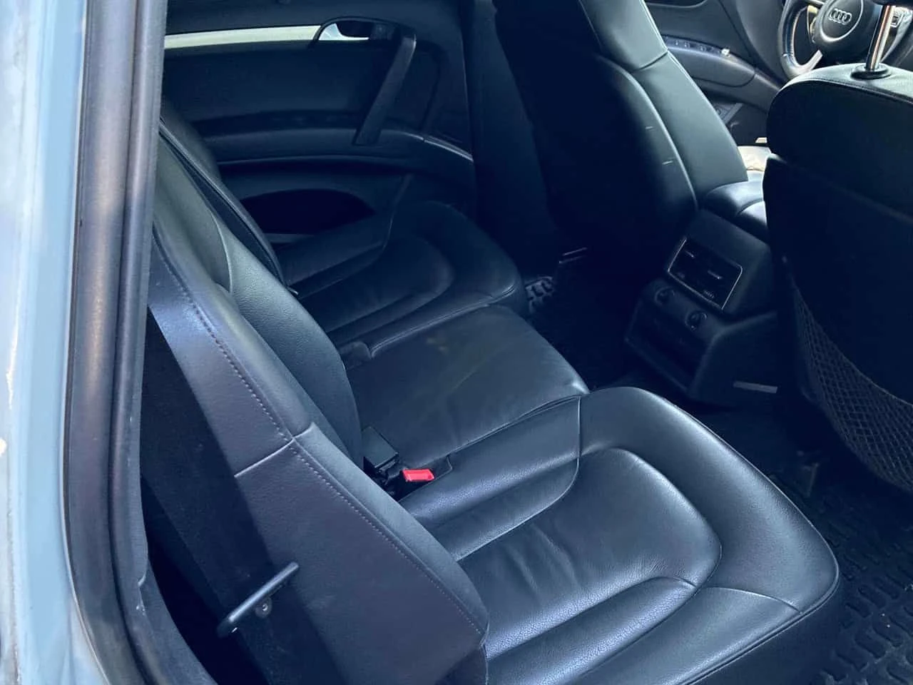 Audi Q7 * 3.0L Sport * CARFAX * ПАНО * KEYLESS * ПОДГРЕВИ, снимка 15 - Автомобили и джипове - 54789982