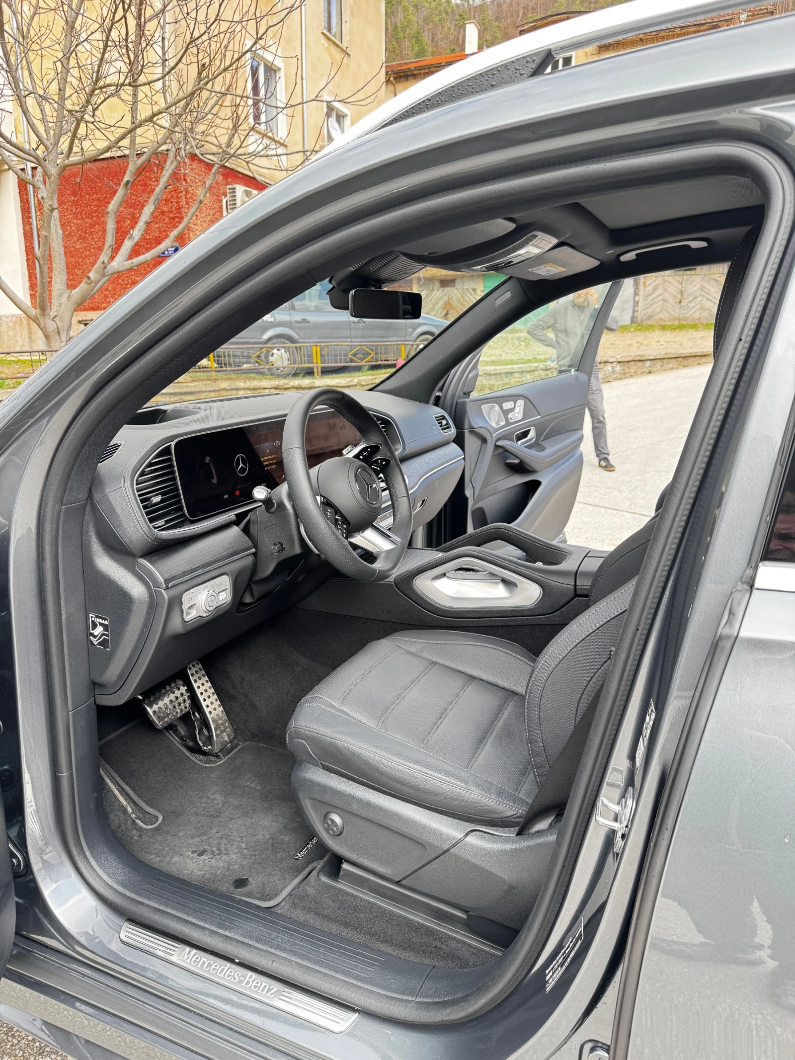 Mercedes-Benz GLS580, снимка 7 - Автомобили и джипове - 55751206