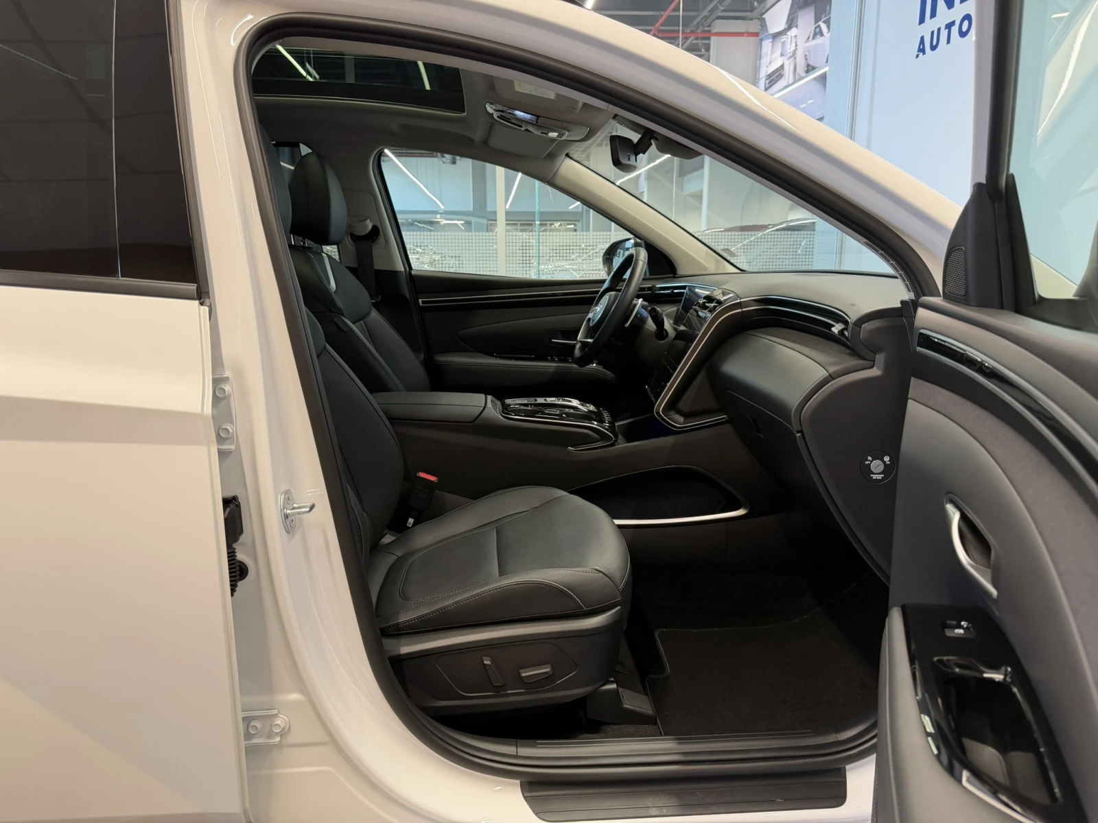 Hyundai Tucson SPECIAL AWD, снимка 16 - Автомобили и джипове - 55935808