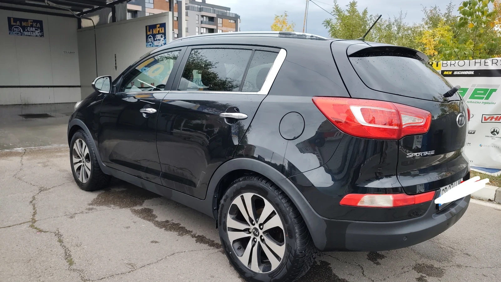 Kia Sportage, снимка 3 - Автомобили и джипове - 56241139