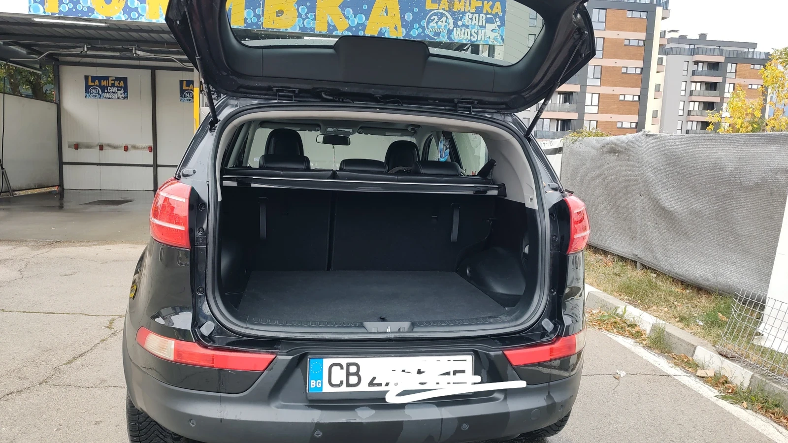Kia Sportage, снимка 4 - Автомобили и джипове - 56241139