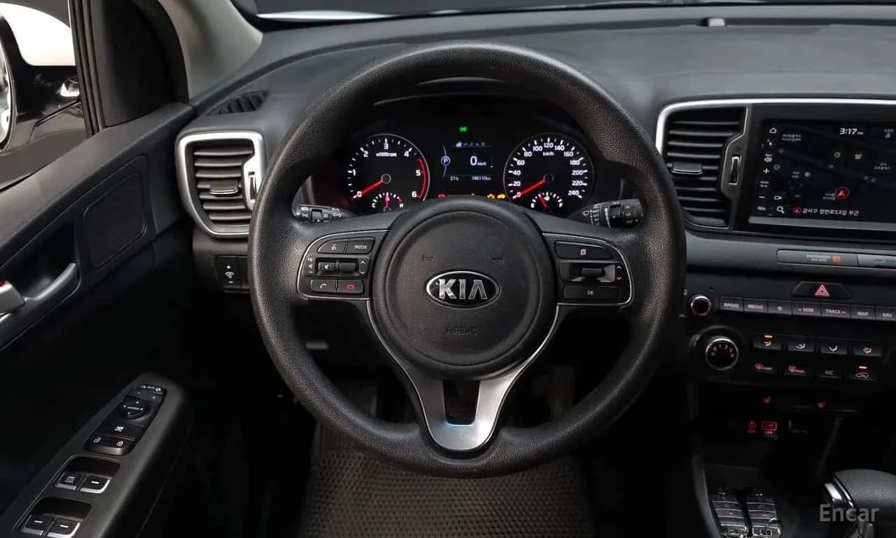 Kia Sportage, снимка 13 - Автомобили и джипове - 56684995