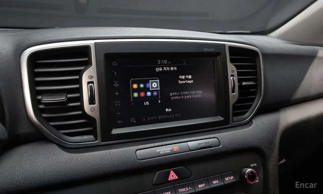 Kia Sportage, снимка 16 - Автомобили и джипове - 56684995