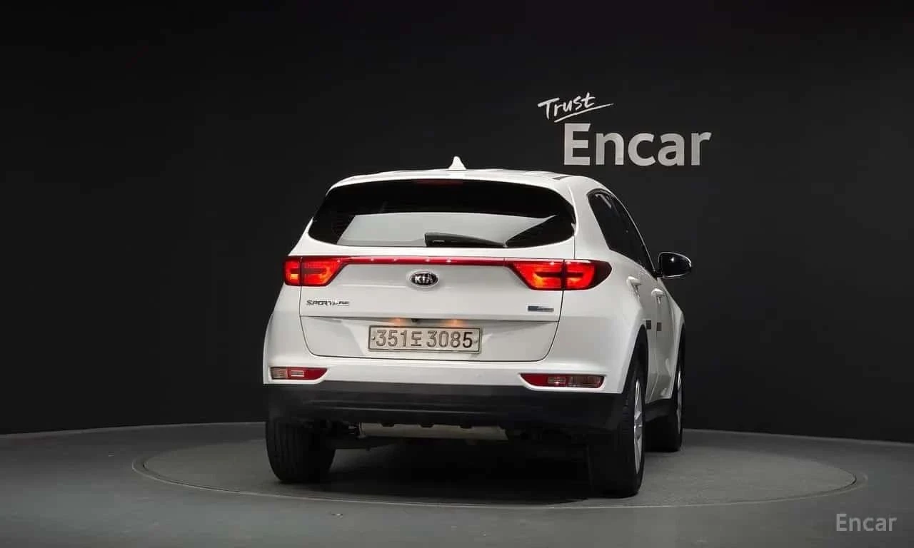 Kia Sportage, снимка 4 - Автомобили и джипове - 56684995