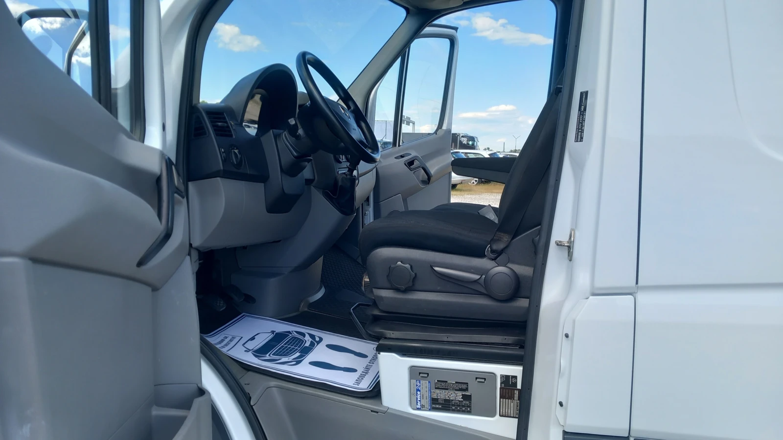 Mercedes-Benz Sprinter 313CDI/КЛИМАТРОНИК/БЛУТУТ/EURO5 - изображение 8