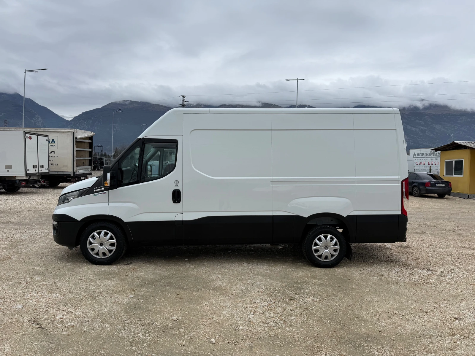 Iveco Daily 35S17 3.0 HI MATIC - изображение 8