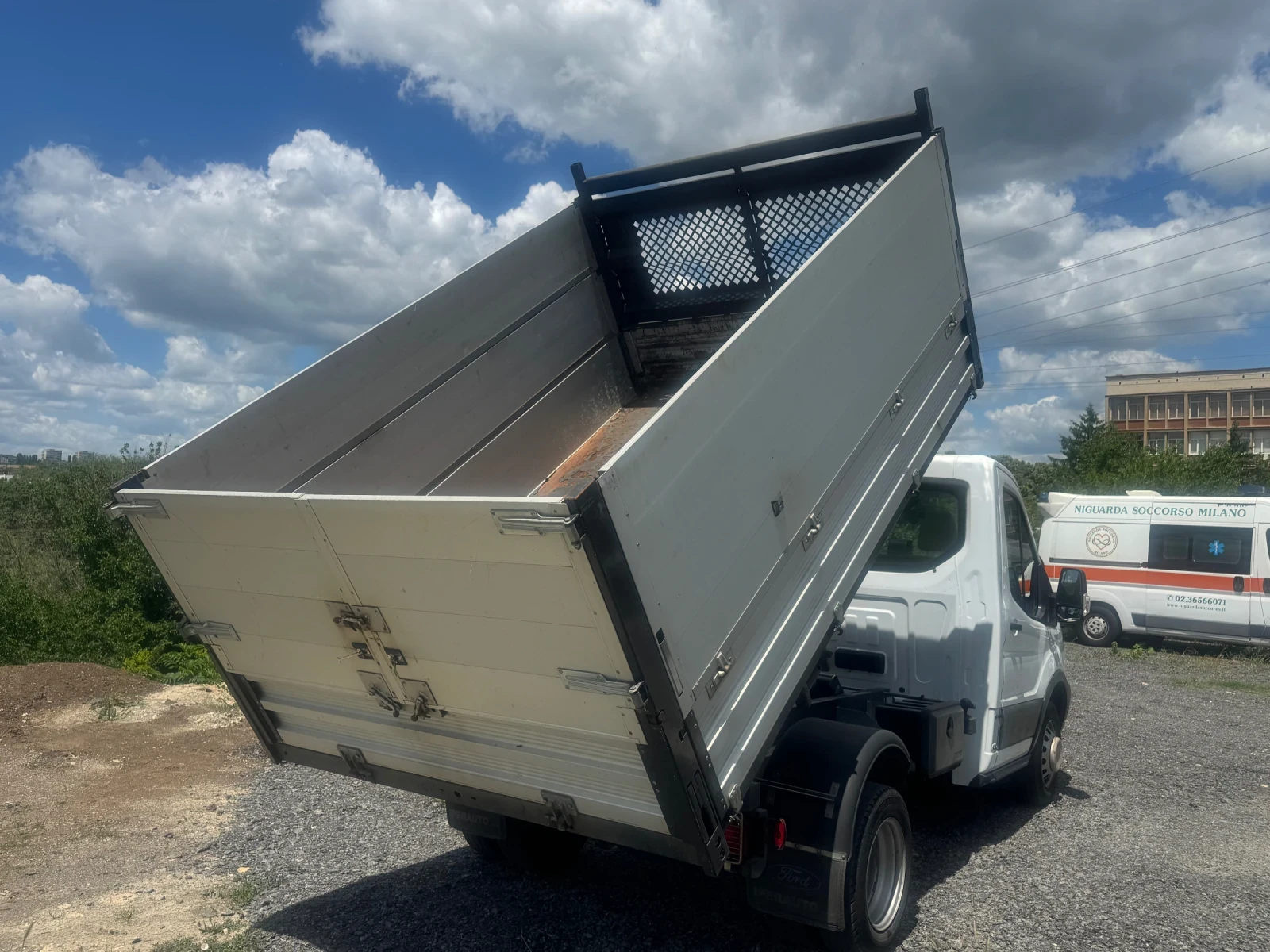 Ford Transit, снимка 6 - Камиони - 54711917
