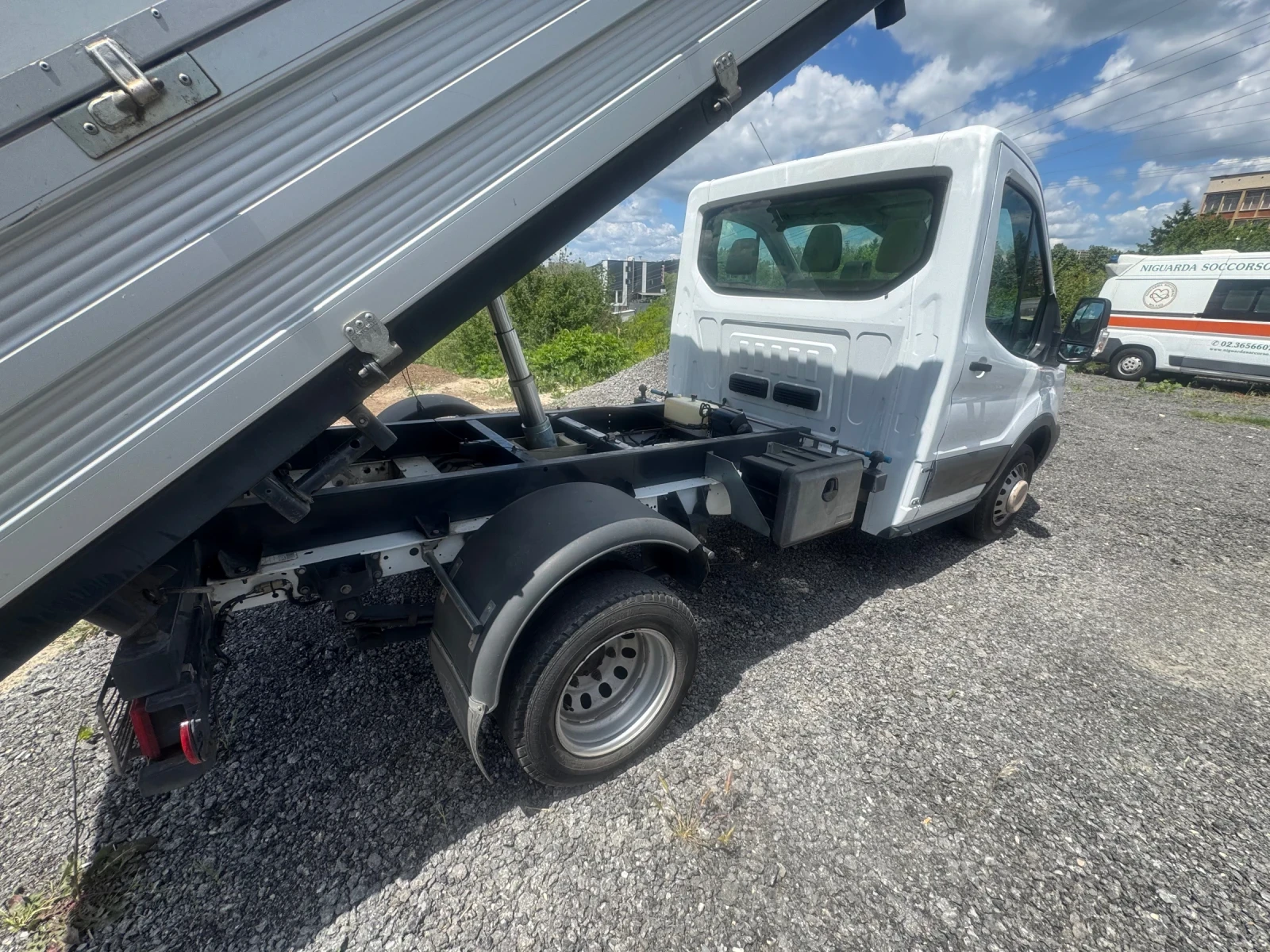 Ford Transit, снимка 5 - Камиони - 54711917