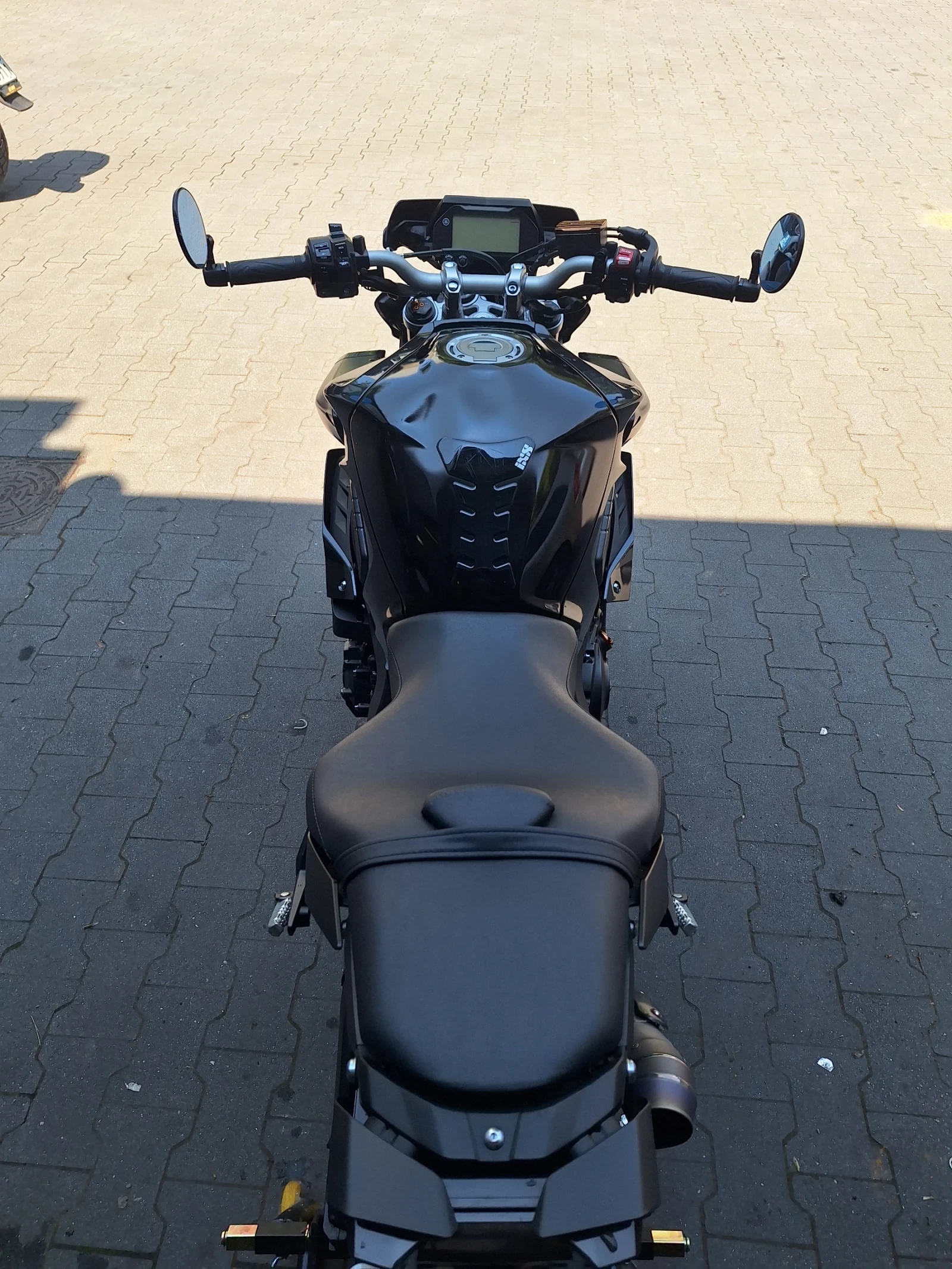 Yamaha Mt-10 Внос от ШВЕЙЦАРИЯ!!! КАТО НОВ!!! - изображение 7