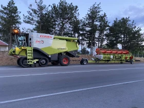 Комбайн Claas Lexion, снимка 2