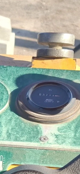 Асфалтополагаща машина Dynapac F8-4W | Auto.bg — изображение 10